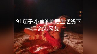 酒吧女厕全景偷拍十几位美女靓妹嘘嘘各种美鲍一一呈现 (4)