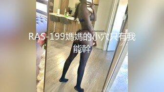 双飞丈母娘！把岳母操爽了再内射母狗老婆！