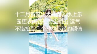 【Olivia】Stripchat来了一个极品，童颜巨乳，各种玩具琳琅满目缺个男人 (6)