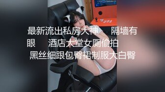  F杯-爆乳熟女小海媚，见到大鸡巴抑制不住的开心：’哇好大的鸡巴啊