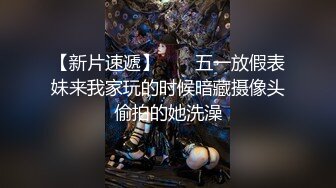  黑客破解家庭摄像头偷拍夫妻日常性生活 少妇主动摸鸡巴求操