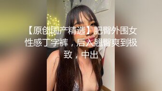 -骚气小少妇喜欢大JB 69口交插嘴上位骑乘很主动 舔逼大屁股猛操抖动