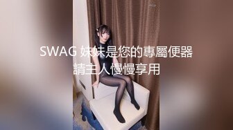 尾随偷拍极品高颜值美女捂裙仍被抄底..花内前抄深深B缝隙宽松花短裙美女逛商场..选商品被抄底蕾丝边内裤