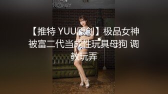 赏心悦目的大奶妹子