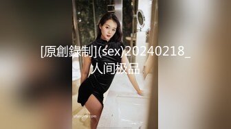 商场女厕漂亮的短发美女 被拍两次 肥肥的小穴 丰腴的肥臀